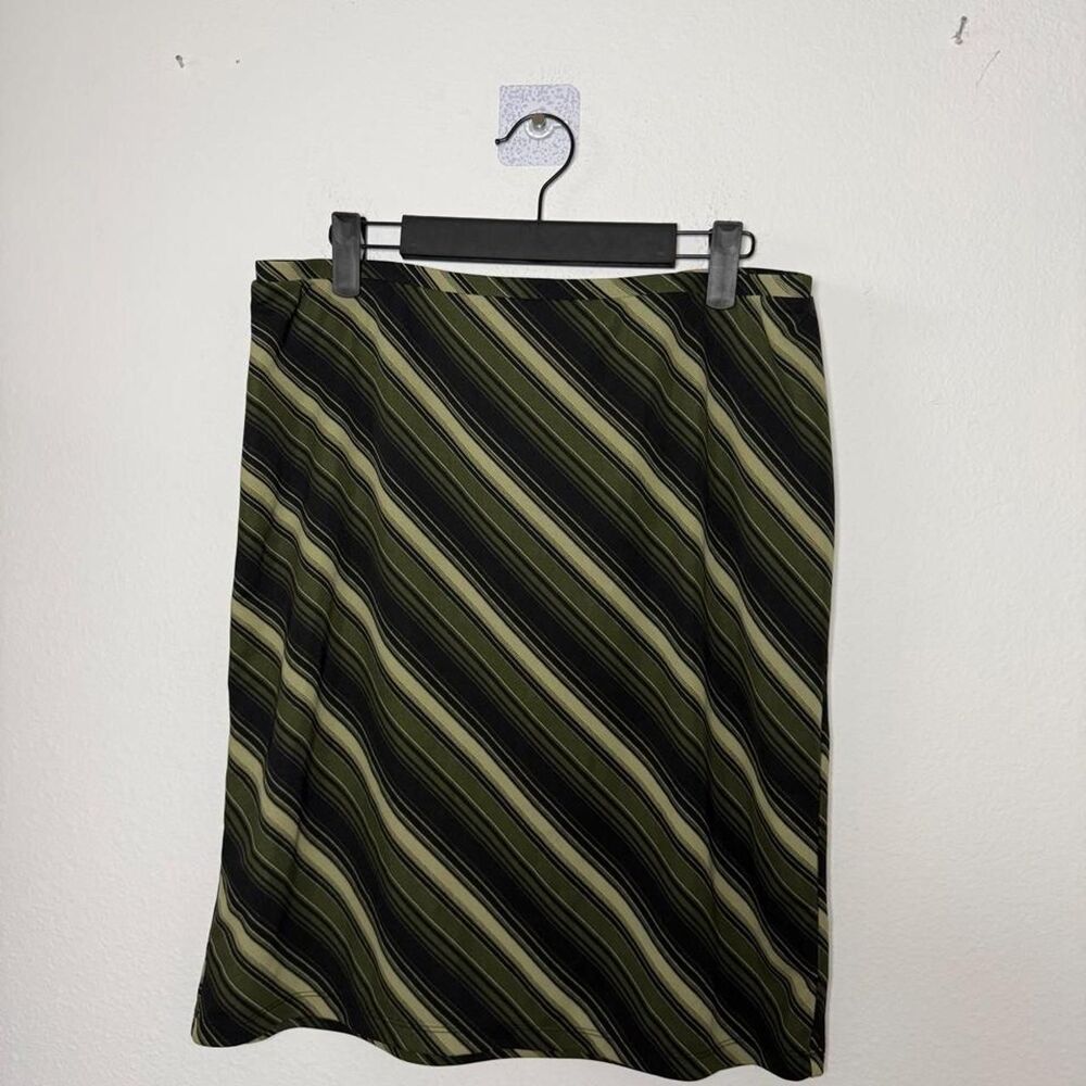 Express Women's multi Skirt C41